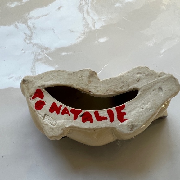 Vintage Cat Ceramic Figurine Laying Down Yellow Eyes Blue Brown Cream Name on - Picture 5 of 6